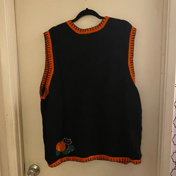 Black and Orange Halloween Vest - Picture 4 of 5
